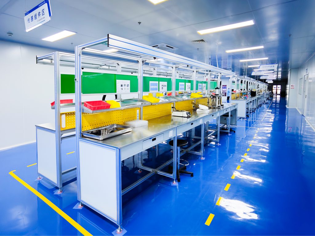 Circuit breaker quality testing bench