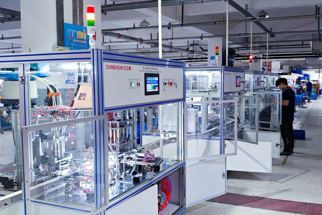 Circuit breaker assembly production line